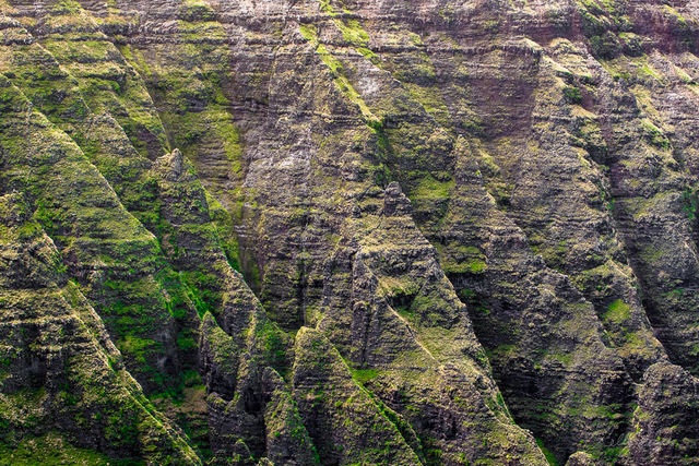 North Shore Cliffs